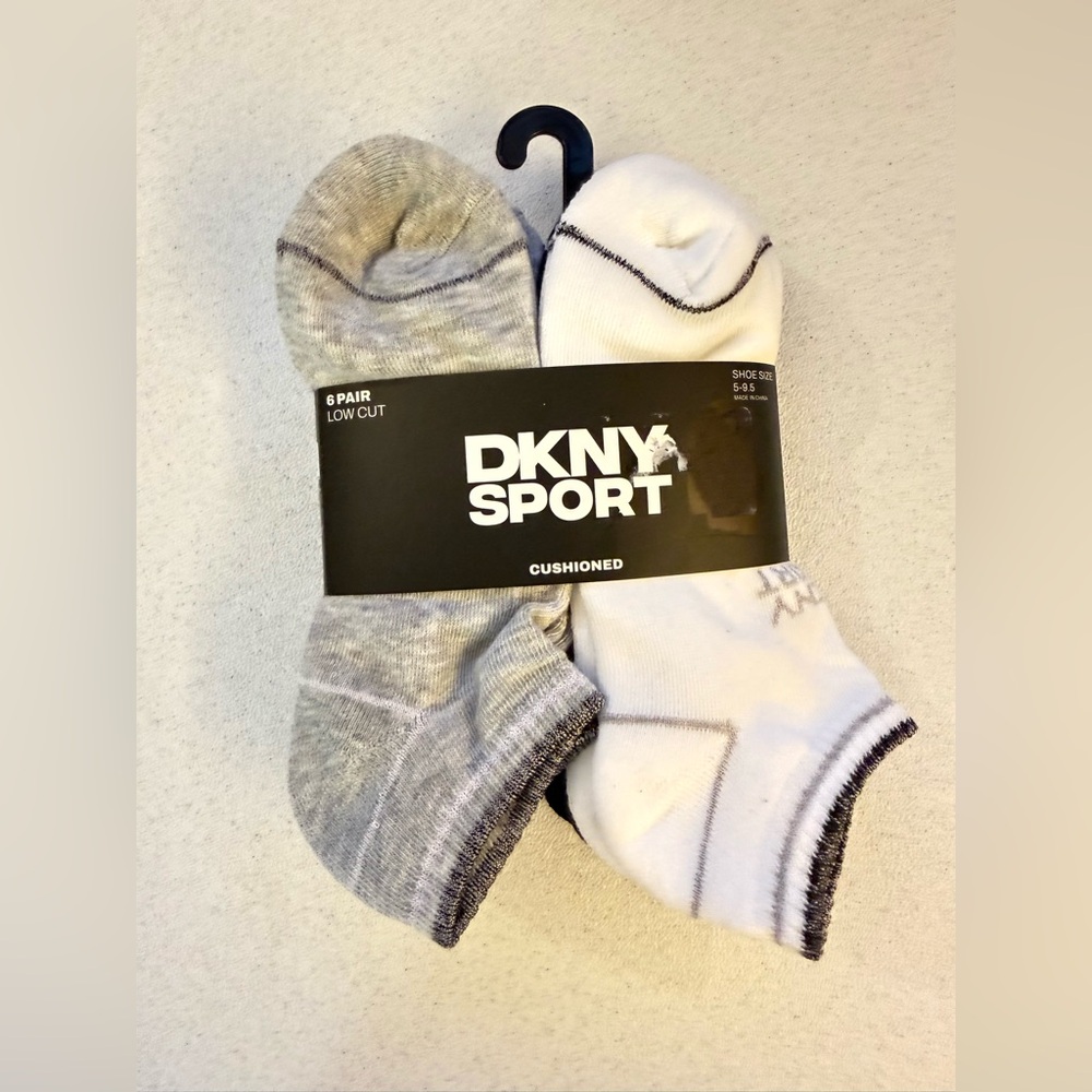 DKNY Sport Low Cut Cushioned Socks - Gray and White